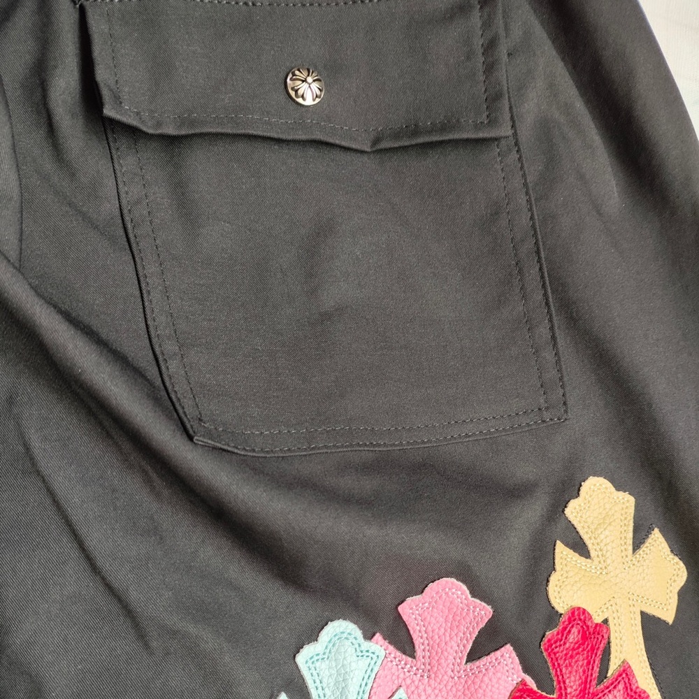 Chrome Hearts Black Cargo Pants with Multicolor Cross Appliqués - Picture 5 of 9